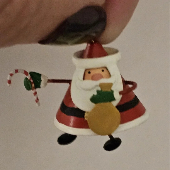 Hallmark Keepsake Miniature "Dancing Santa" 2005 - Picture 1 of 8